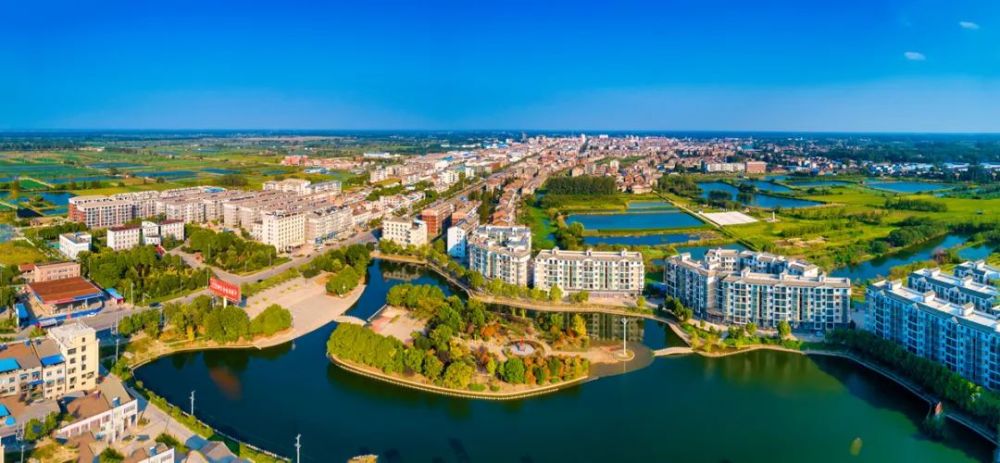 《湖北日報》頭版頭條:“一塊布”上“三升級”——仙桃非織造布產業(yè)轉型升級一年間 第6張 《湖北日報》頭版頭條:“一塊布”上“三升級”——仙桃非織造布產業(yè)轉型升級一年間 第6張