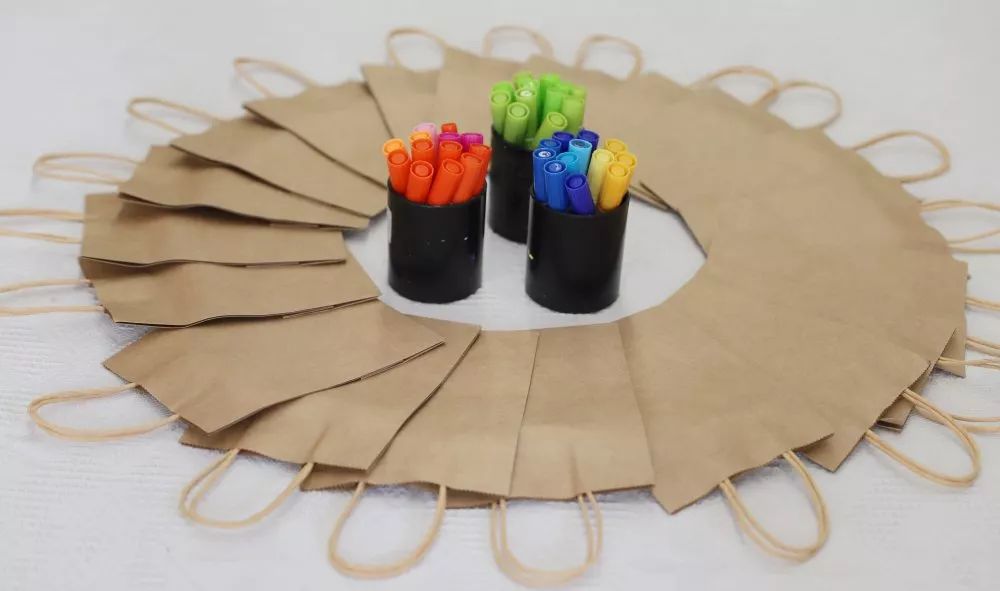 美工教室 | 牛皮紙袋創意畫 第3張 美工教室 | 牛皮紙袋創意畫 第3張