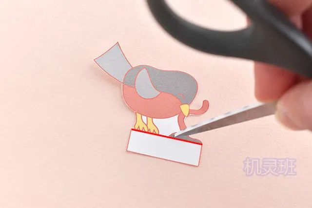 兒童環(huán)保手工:回收牛皮紙袋制作小鳥樂園(步驟圖解) 第3張 兒童環(huán)保手工:回收牛皮紙袋制作小鳥樂園(步驟圖解) 第3張