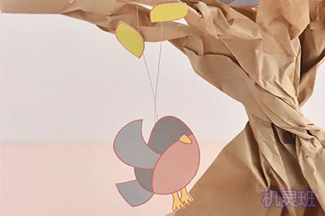 兒童環(huán)保手工:回收牛皮紙袋制作小鳥樂園(步驟圖解) 第12張 兒童環(huán)保手工:回收牛皮紙袋制作小鳥樂園(步驟圖解) 第12張