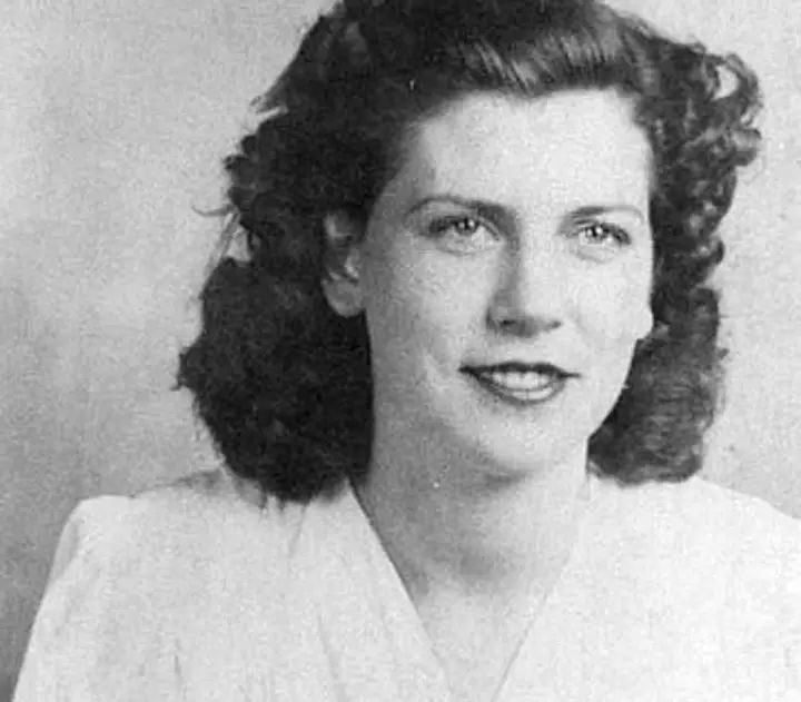 紙袋簡史:女權(quán)吁求的表達(dá)與膚色歧視的武器 第3張 紙袋簡史:女權(quán)吁求的表達(dá)與膚色歧視的武器 第3張