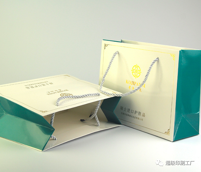 常見手提袋尺寸大小一般是多少呢?手提紙袋材質(zhì)一般有哪幾種? 第1張 常見手提袋尺寸大小一般是多少呢?手提紙袋材質(zhì)一般有哪幾種? 第1張