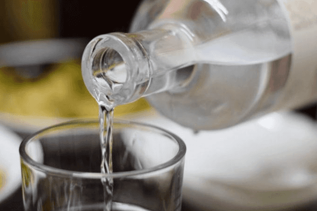 超市里3款酒“真憋屈”!明明是糧食好酒,卻因包裝遭人嫌棄 第5張 超市里3款酒“真憋屈”!明明是糧食好酒,卻因包裝遭人嫌棄 第5張