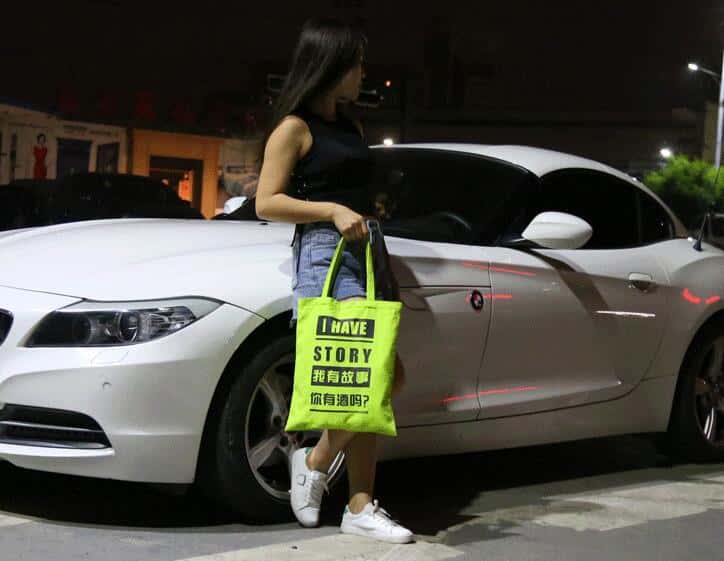 為什么越來(lái)越多的有宣傳需求的企業(yè)選擇用帆布袋作為宣傳利器?