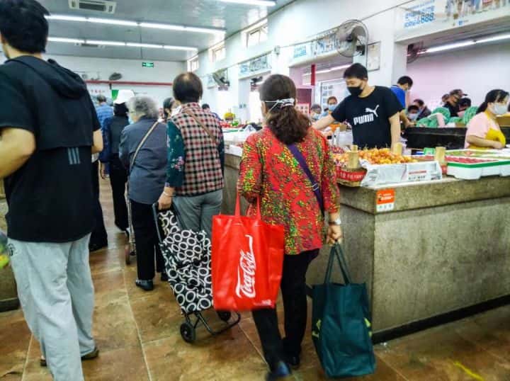 “限塑令”下，布袋比塑料袋更環(huán)保？專家詳解，這類布袋比塑料污染更嚴(yán)重