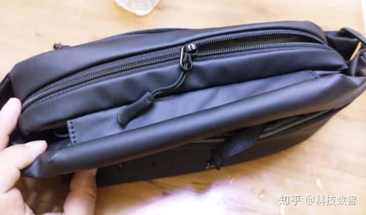 跑步必入實(shí)用品推薦——小米運(yùn)動(dòng)休閑胸包實(shí)測(cè) 第2張 跑步必入實(shí)用品推薦——小米運(yùn)動(dòng)休閑胸包實(shí)測(cè) 第2張